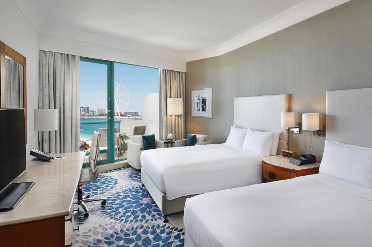 Hilton Jumeirah 5*